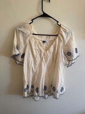 Old Navy Cream Peasant Blouse with Navy Floral Embroidery